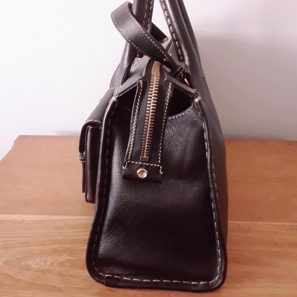 Chloé Edith Medium Day Bag in Black Buffalo Leather - Picture 6 of 16